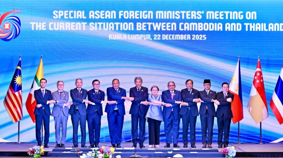 ASEAN Special meeting.jpg