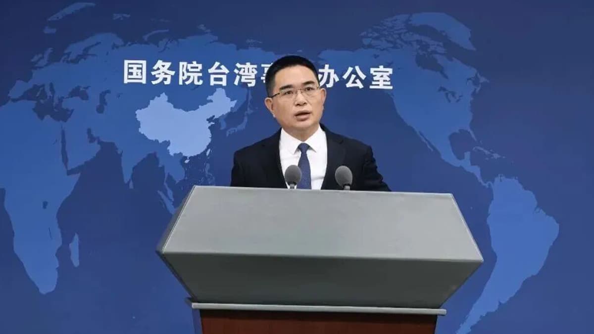 China spokesperson.jpg