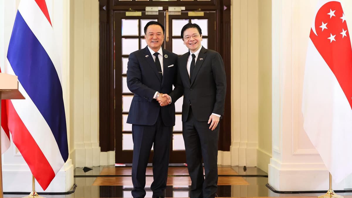 Lawrence Wong Anutin.jpg