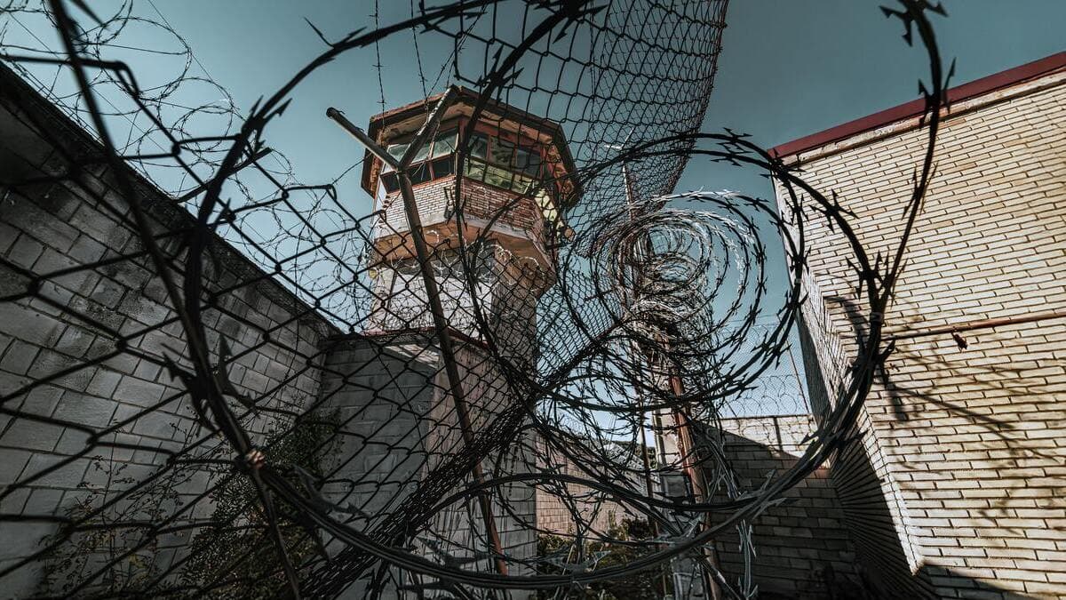 Prison.jpg