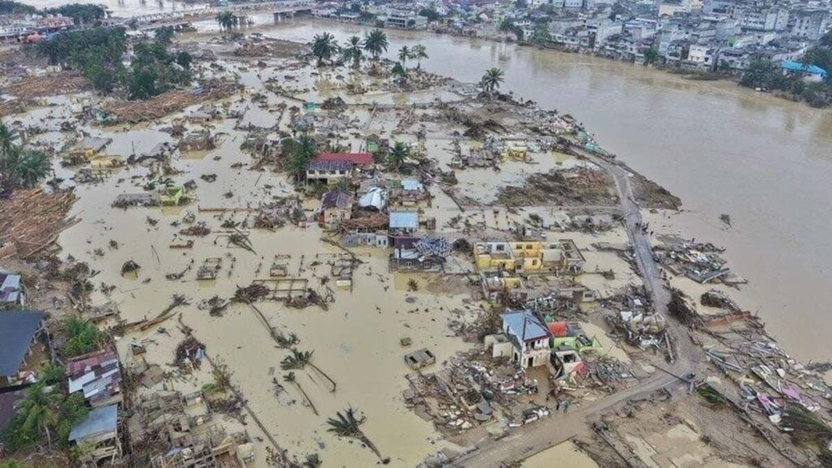 Sumatra house flooded.jpg
