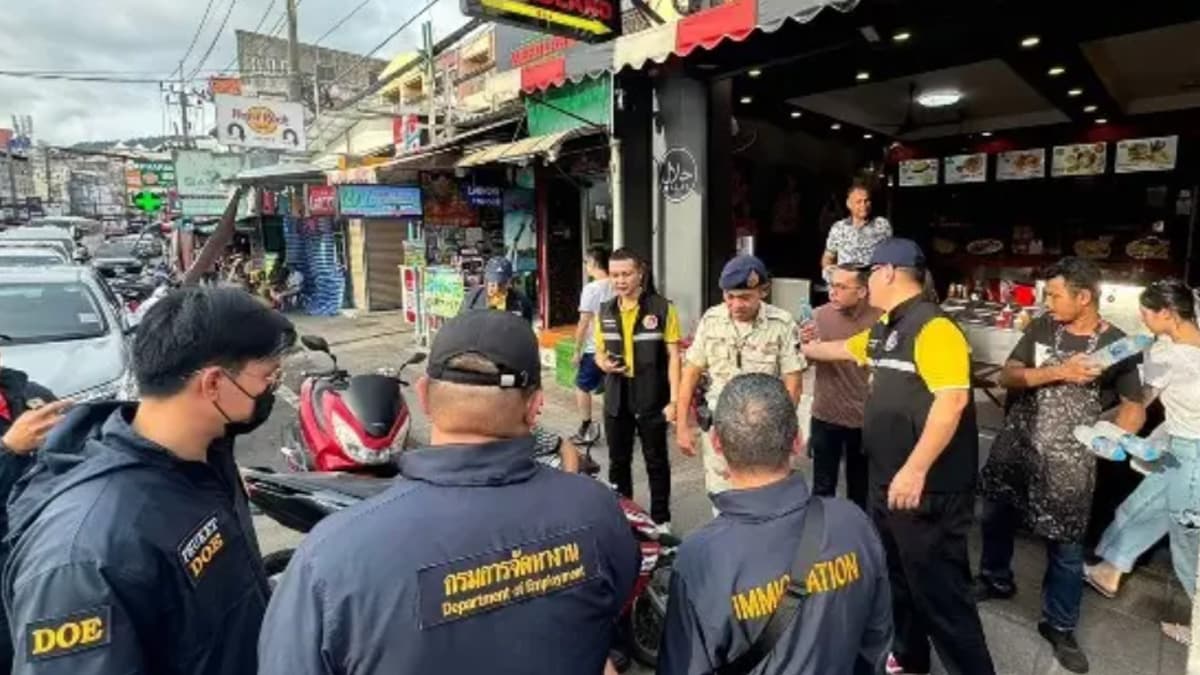 Thai Department Employment.jpg