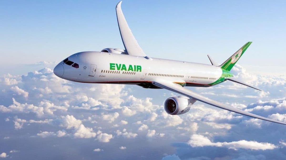 eva air.jpg