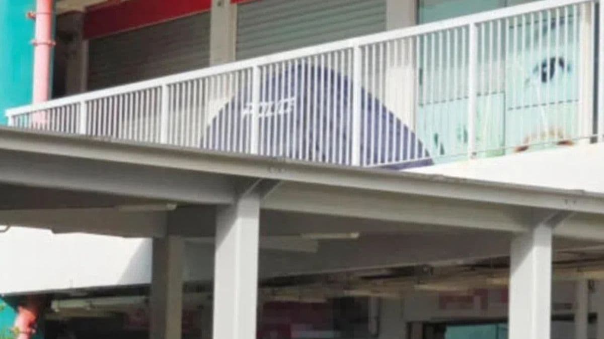 man found dead at sheltered corridor.jpg