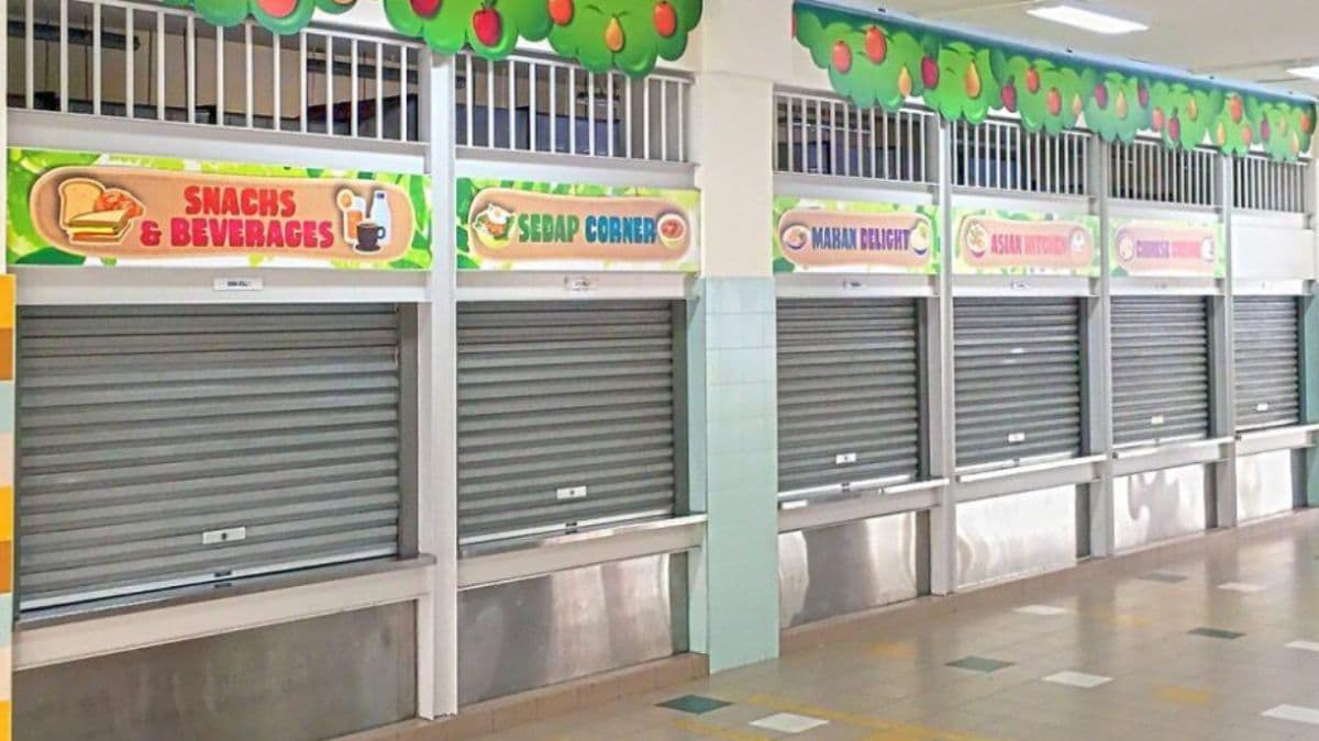school-canteen stallholder.jpg