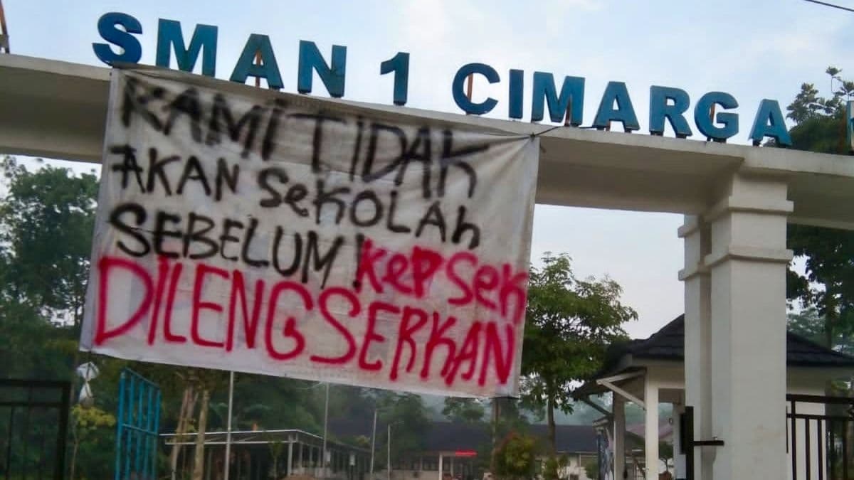 Indonesian students protest
