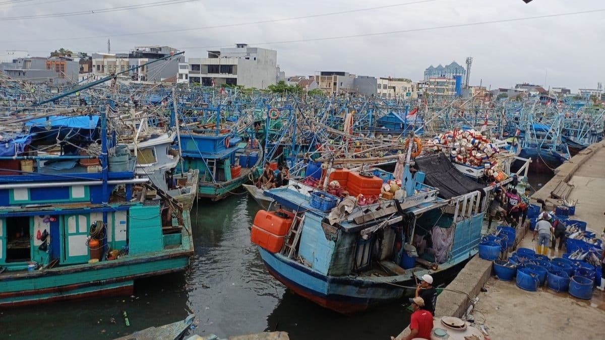 Jakarta to expand Muara Angke port after 2,500 vessels overwhelm capacity.jpg