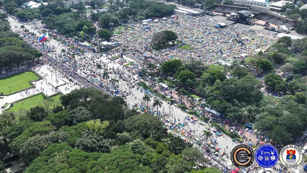 Philippines rally November 20205.jpg