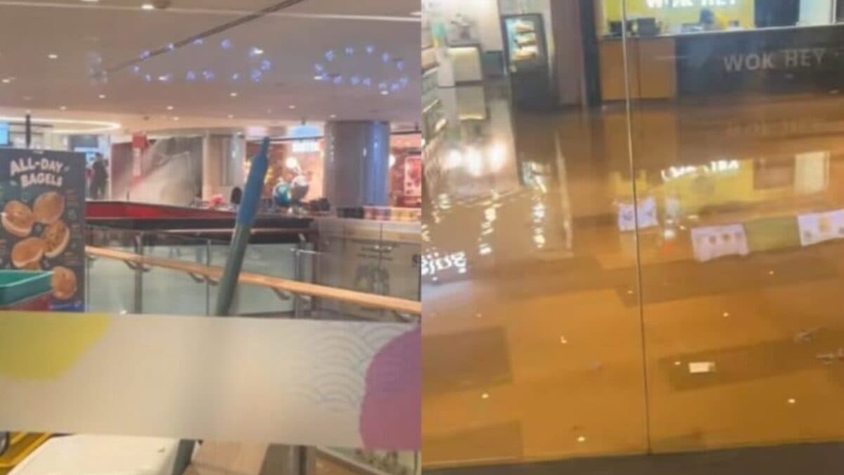 Pipe burst City Square Mall 3 Sept.jpg