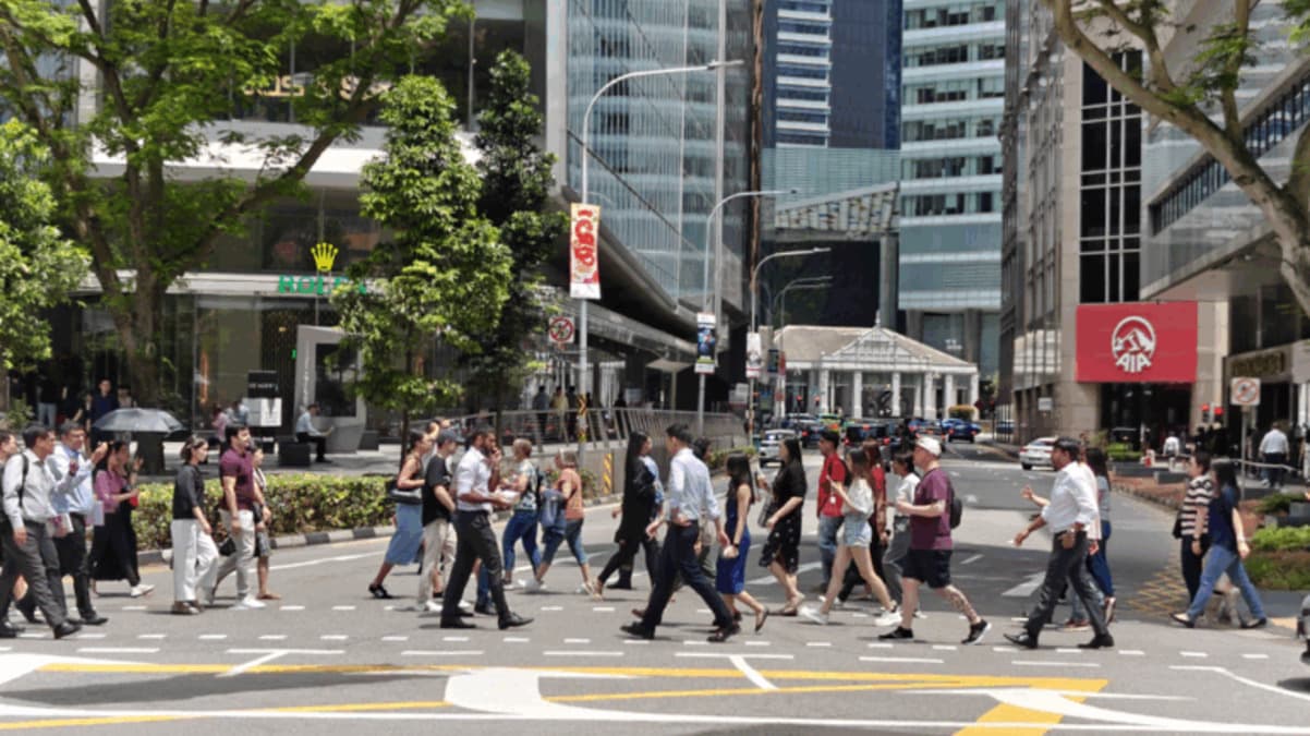 Singapore labour force.jpg