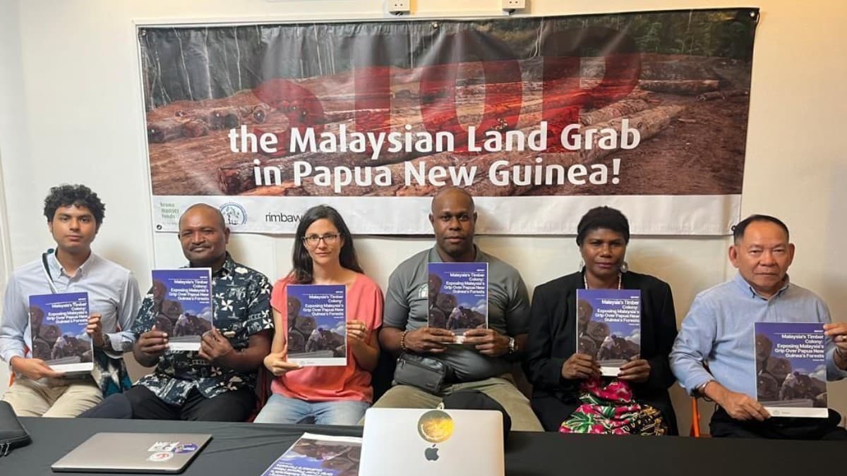 Stop Msia land grab.jpg